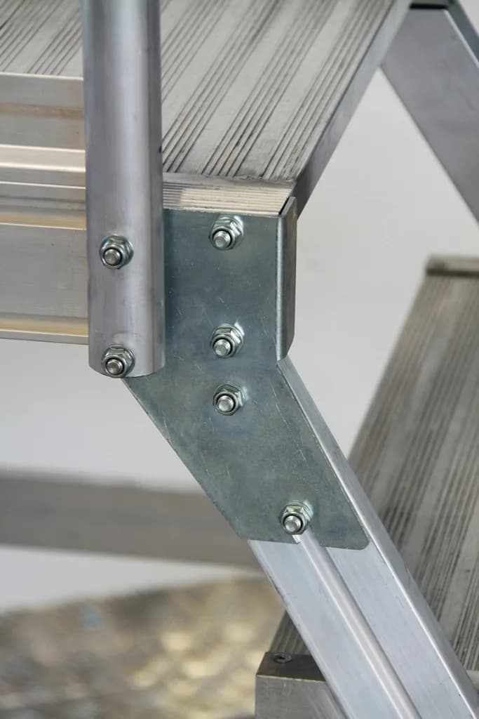 Лестница с платформой SVELT PALCO 3 ступени