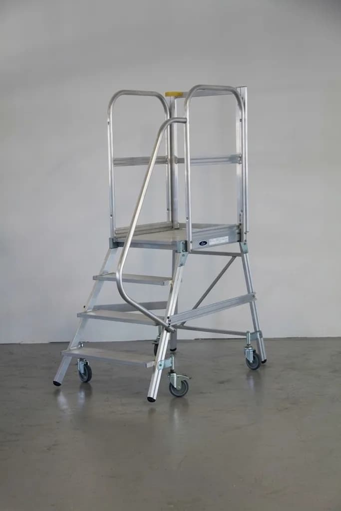 Лестница с платформой SVELT PALCO 6 ступеней