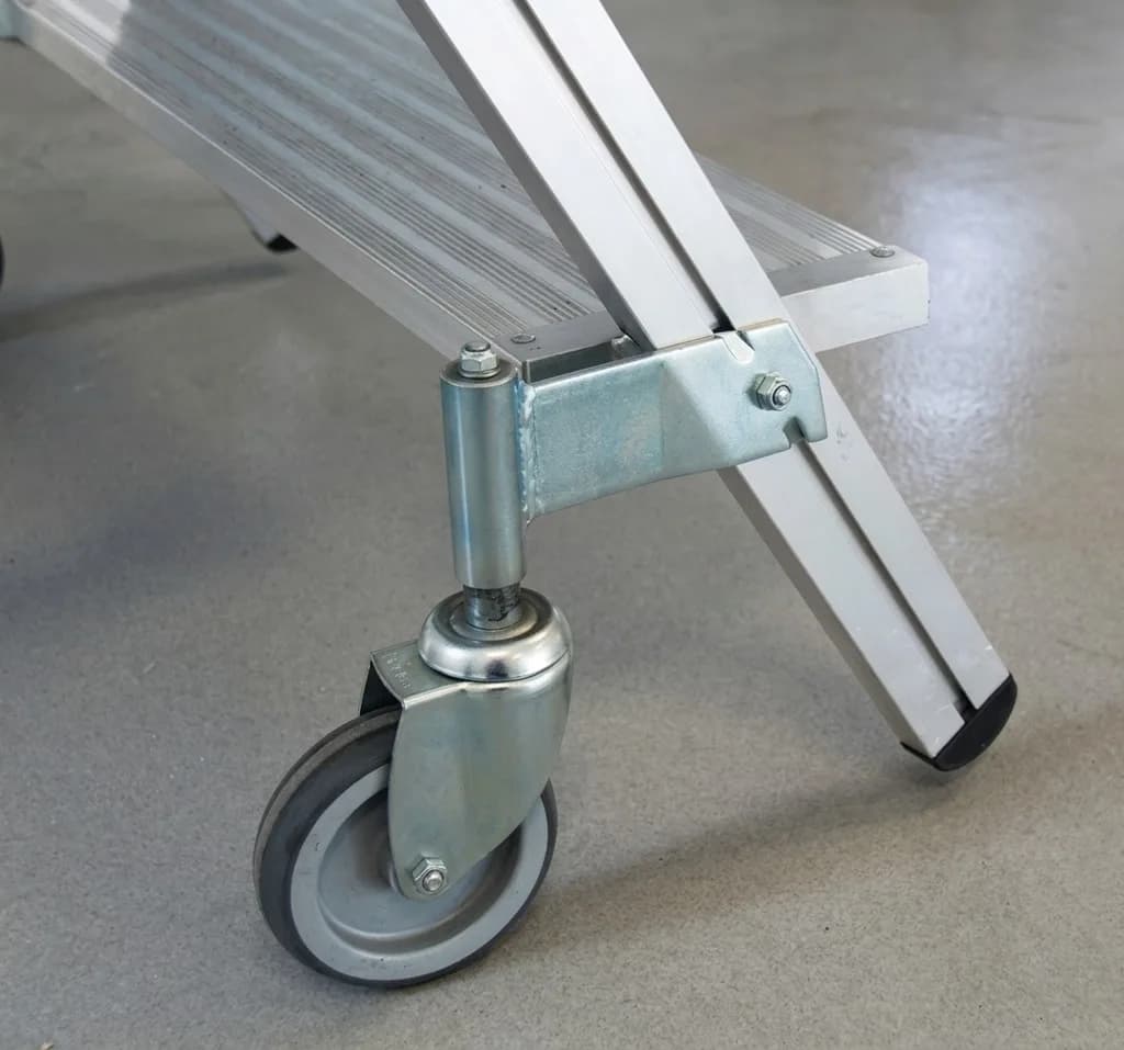 Лестница с платформой SVELT PALCO 6 ступеней