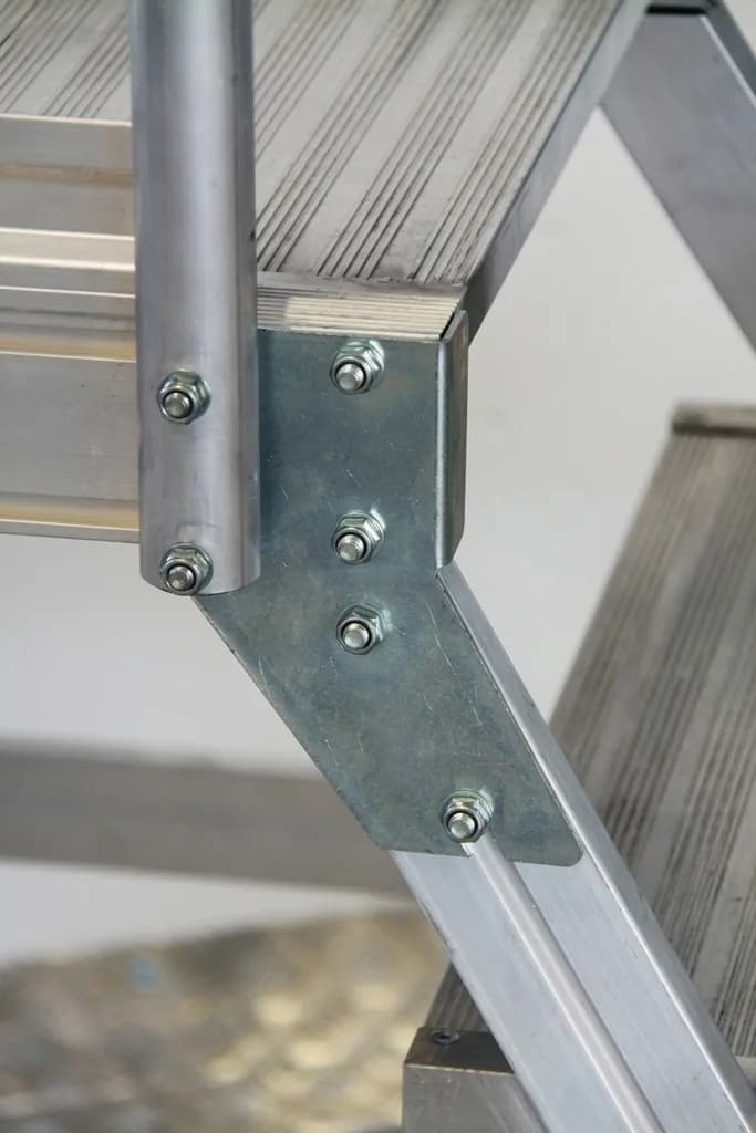 Лестница с платформой SVELT PALCO 7 ступеней