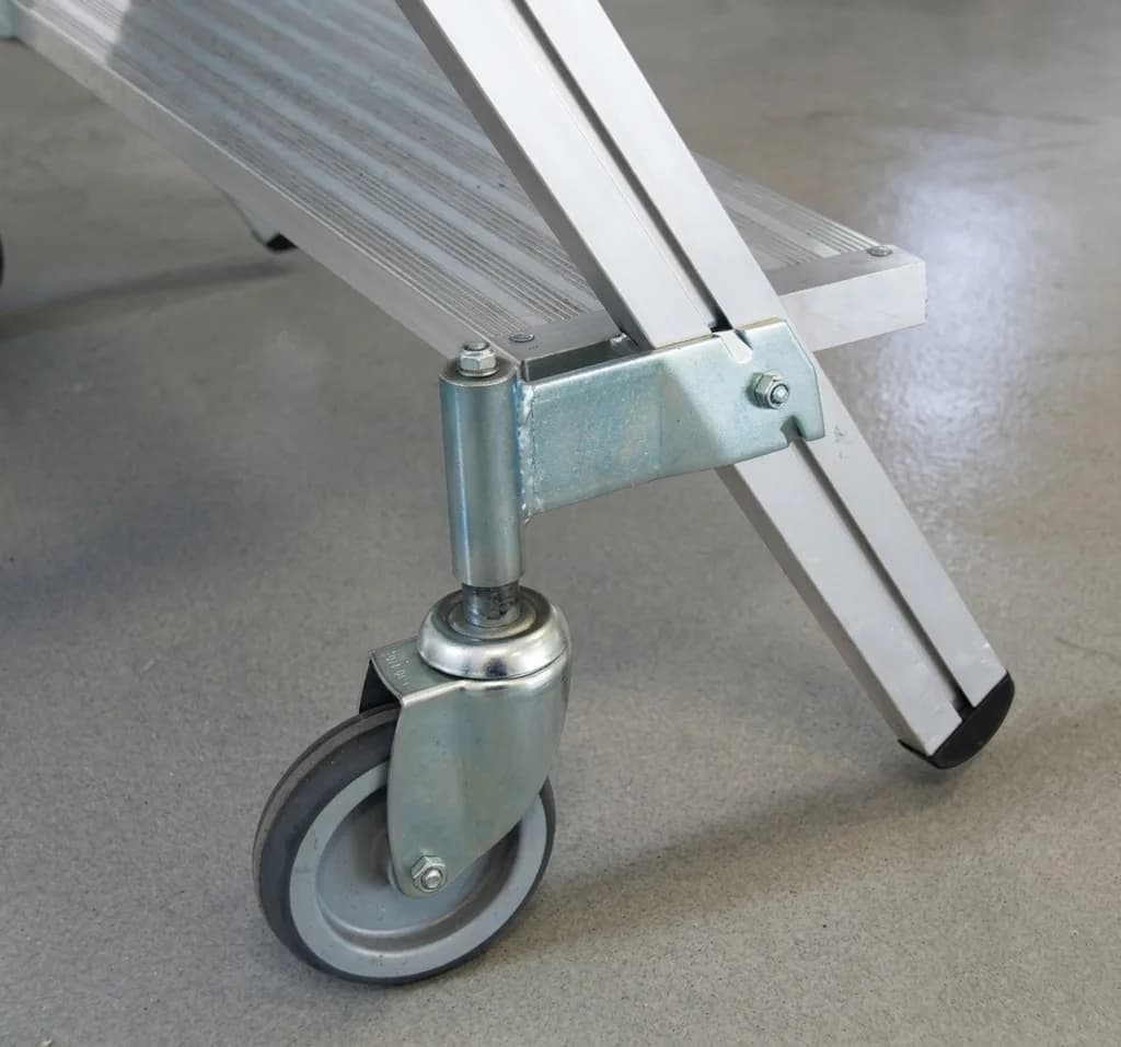 Лестница с платформой SVELT PALCO 8 ступеней