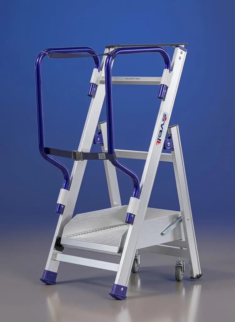 Мобильная лестница-помост SVELT MINIFLY 2 ступени 2 WD