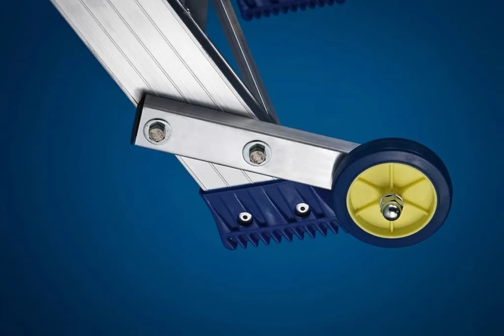 Двусторонняя стремянка-табурет Svelt PUNTO LARGE PLUS S 2х3 ступени