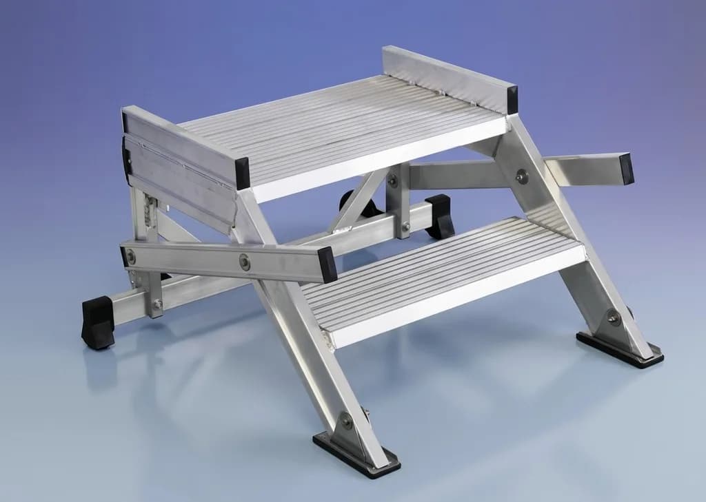 Лестница с платформой SVELT IKARO 9 ступеней (ширина 60 см)