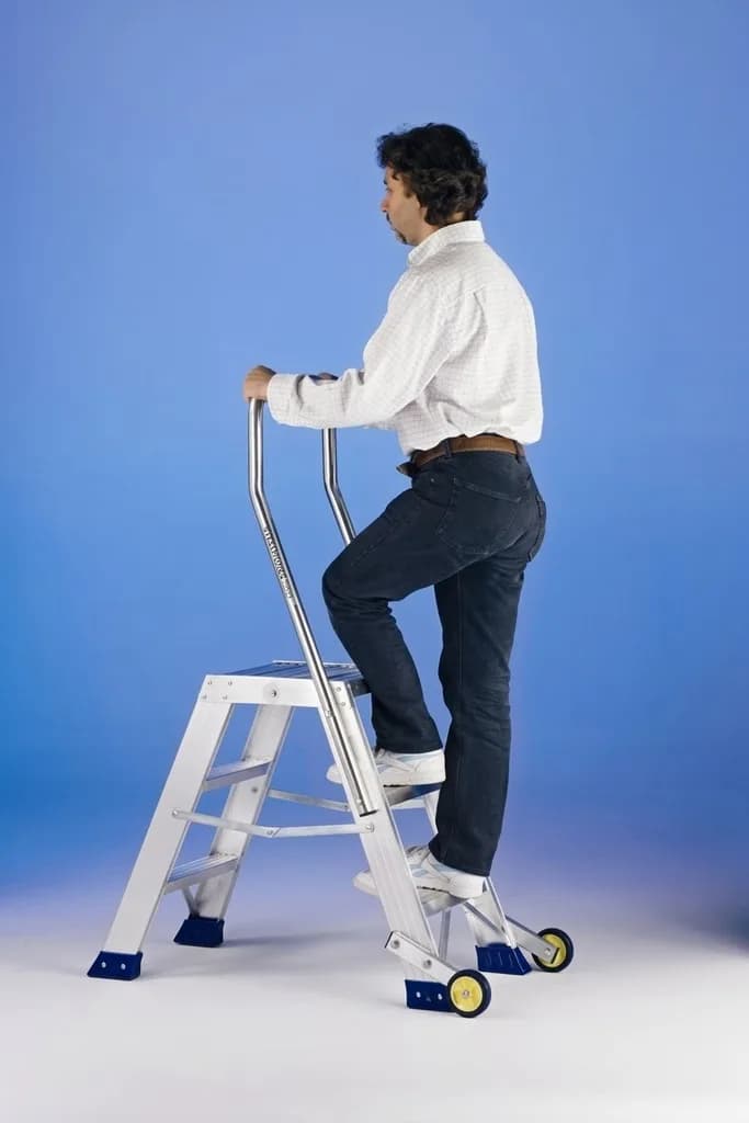 Двусторонняя стремянка-табурет Svelt PUNTO PLUS S 2х5 ступени