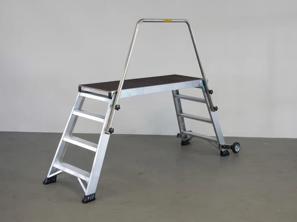 Рабочая платформа Svelt SALISCENDI LM 52x45x250 см