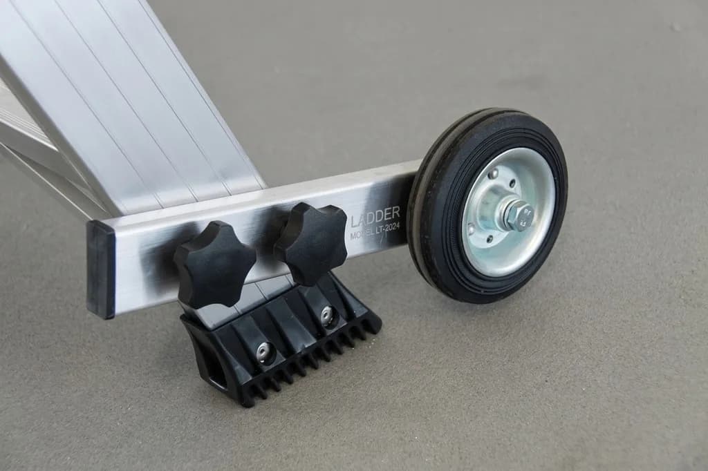 Рабочая платформа Svelt SALISCENDI LM 52x45x250 см