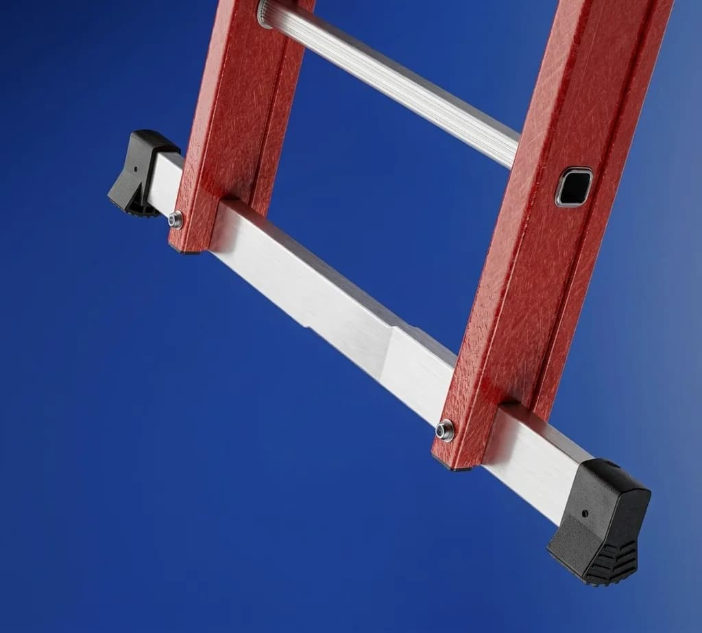 Лестница диэлектрическая из стеклопластика Svelt V3 3x8 ступеней