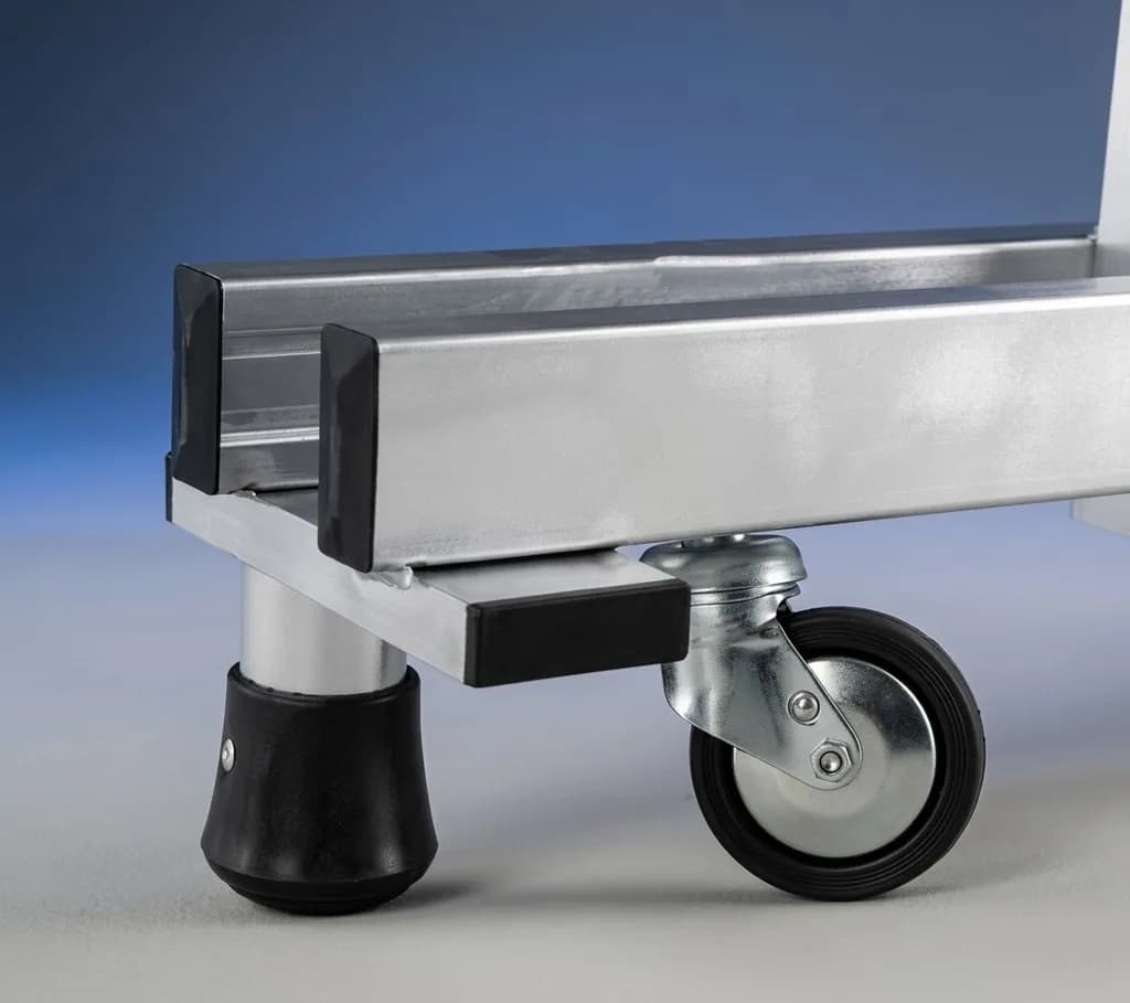 Лестница с платформой Svelt Castellana 11 ступеней