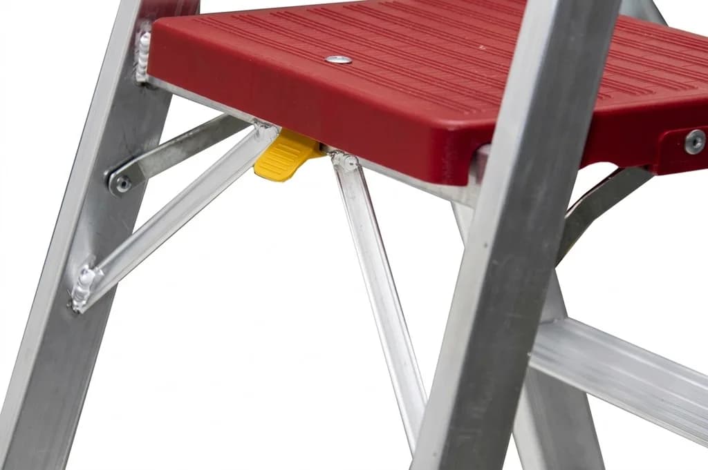 Односторонняя стремянка Svelt MAREA MAXI LIGHT 5 ступеней