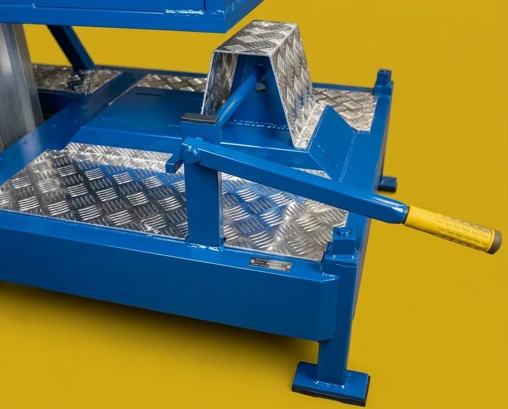 Мачтовый телескопический подъемник Svelt PID 8SP несамоходный