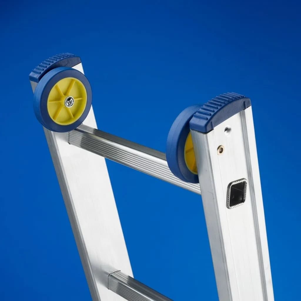 Двухсекционная лестница Svelt LUXE 2 - 6+7 ступеней