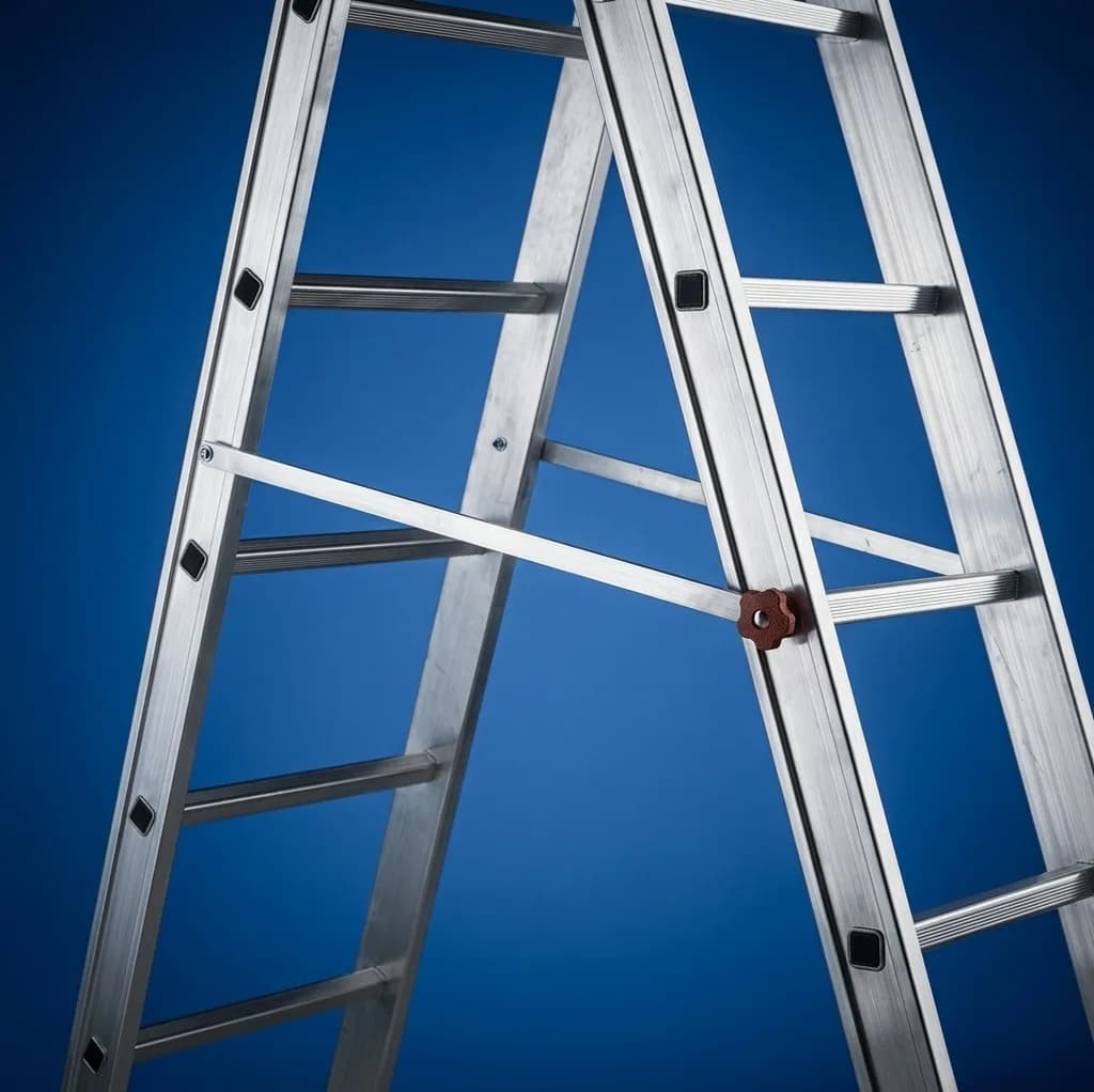 Двухсекционная лестница Svelt LUXE 2 - 8+9 ступеней