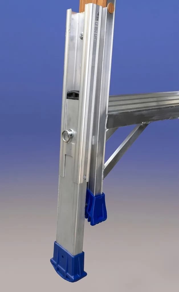 Телескопическая лестница SVELT SCALISSIMA PLUS 11+11 ступеней