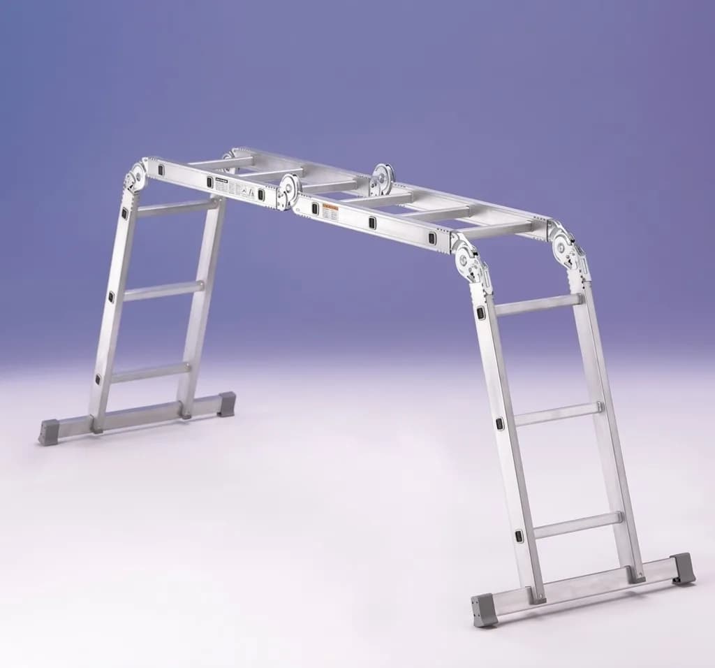 Шарнирная многопозиционная лестница Svelt LADY 4x3 ступени