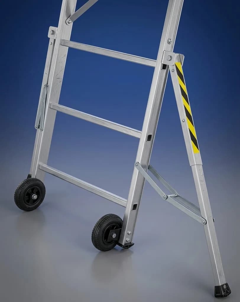 Двусторонняя складная лестница-помост SVELT FLYLIGHT 7 ступеней