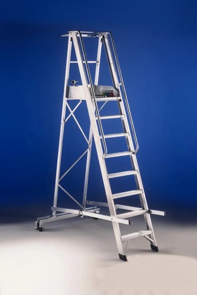 Лестница с платформой SVELT CASTELLANA 5 ступеней