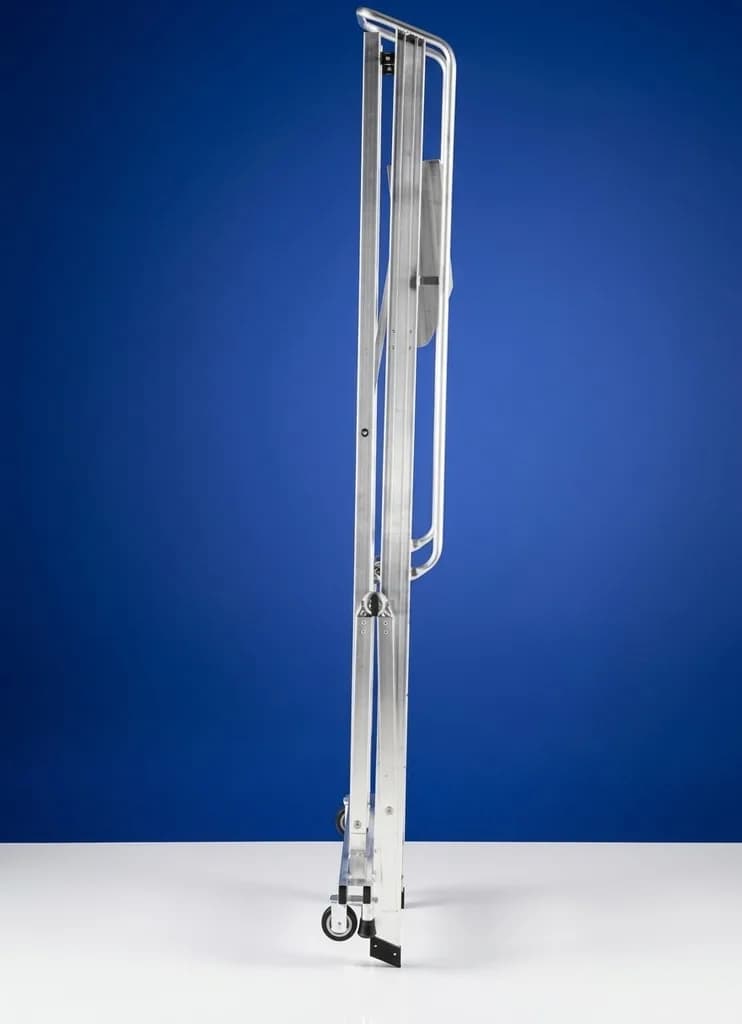 Лестница с платформой SVELT CASTELLANA 13 ступеней