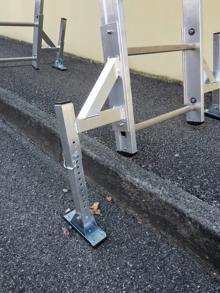 Мостовая лестница Svelt Bridge S 3 ступени, длина 100 см, 4 телескопических стабилизатора