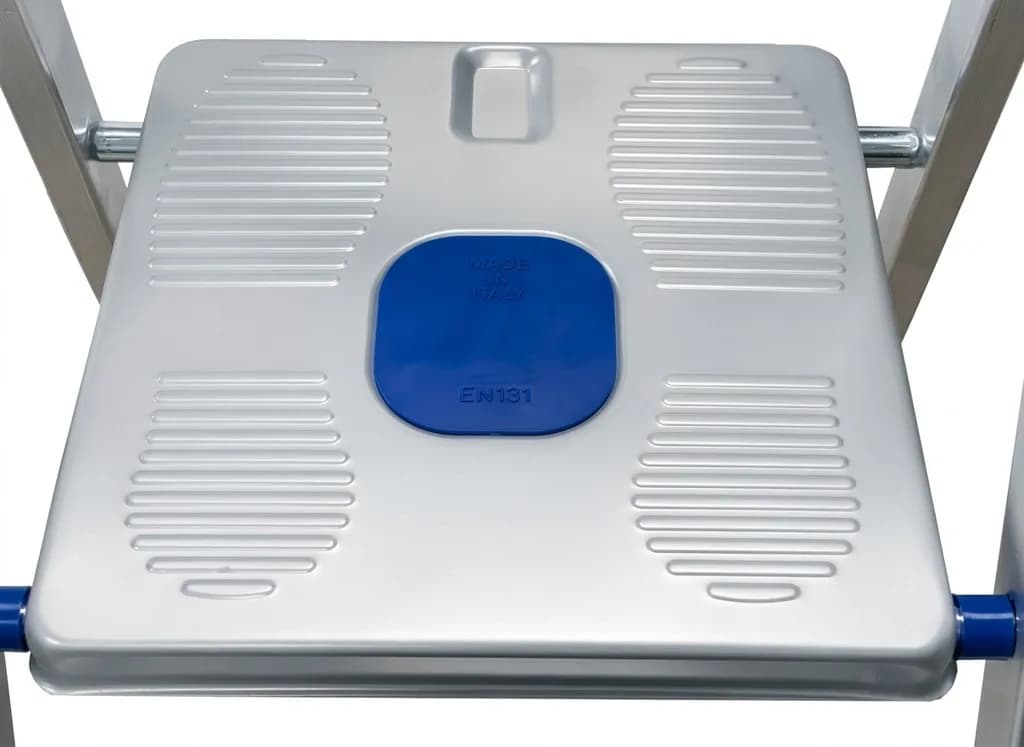 Односторонняя стремянка Svelt CASA PLUS 8 ступеней