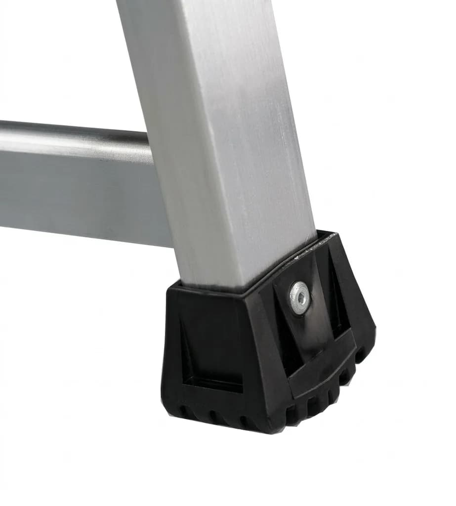 Двусторонняя стремянка Svelt P2 2x6 ступеней