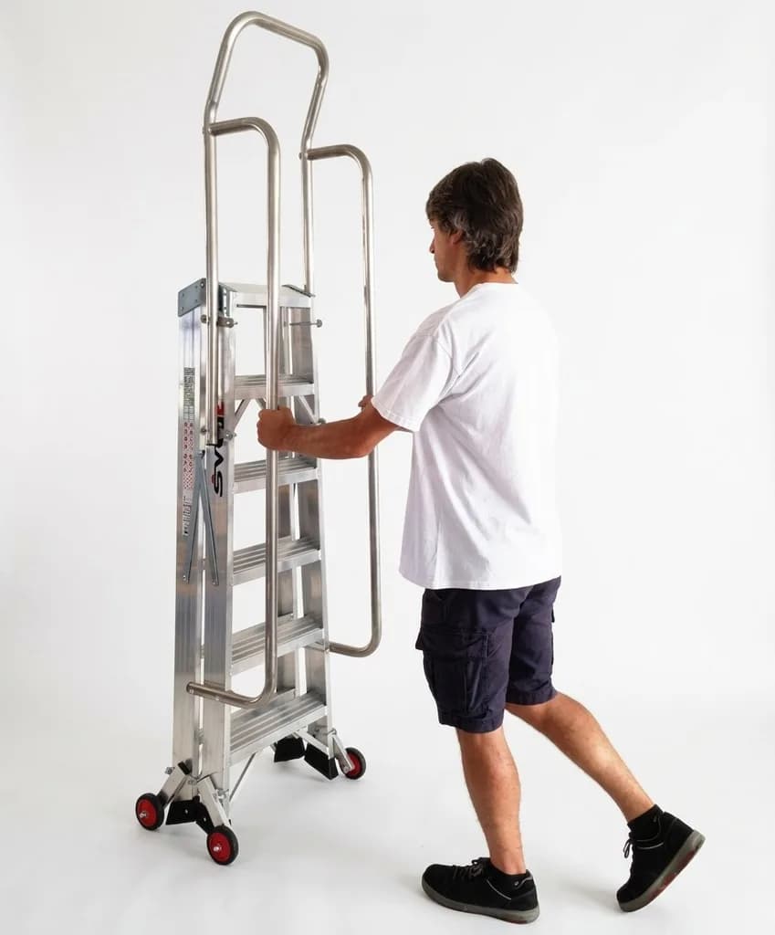 Двусторонняя стремянка SVELT P1 FUL OPTIONAL 6 ступеней