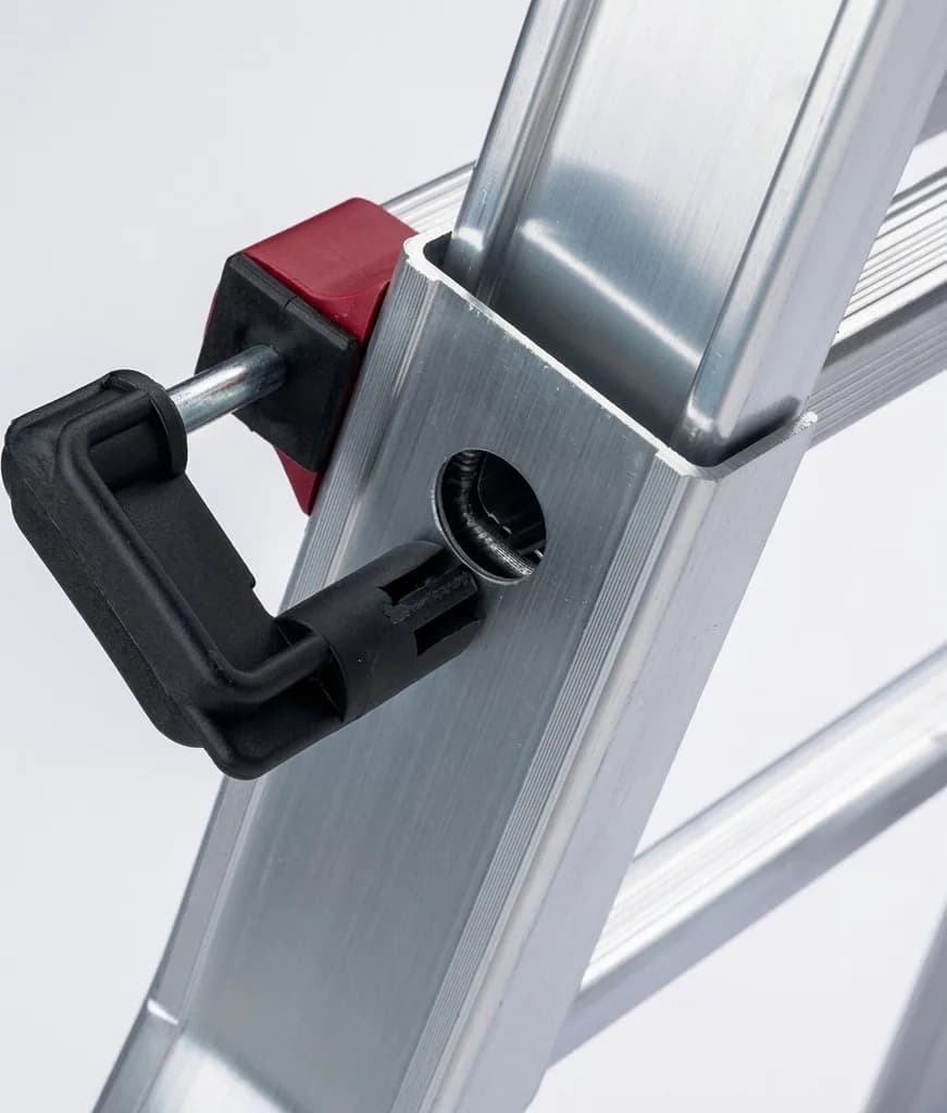 Лестница-стремянка телескопическая Svelt Scalissima 9+9 R ступеней