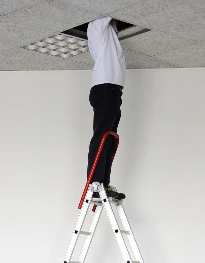 Лестница-стремянка телескопическая Svelt Scalissima 9+9 R ступеней