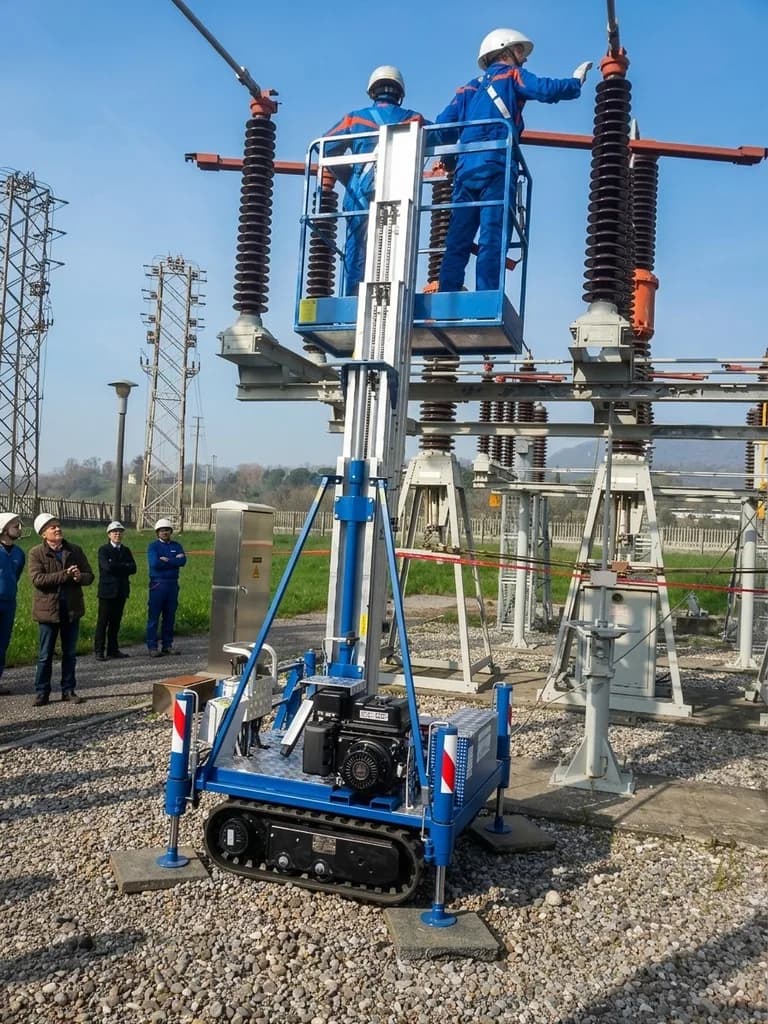 Мачтовый телескопический подъемник на гусеничном ходу Svelt PIDС 8