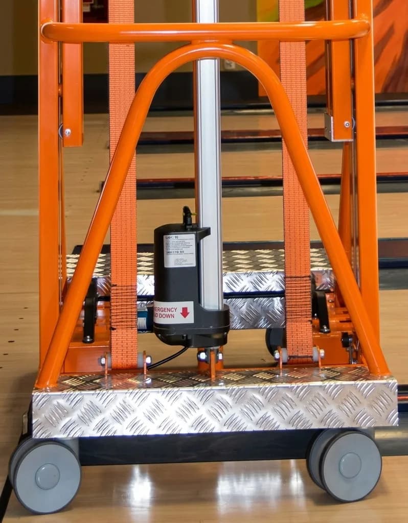 Сверхлегкая вертикальная платформа Svelt Uplift5 120 95 кг грузоподъемностью 120 кг Uplift5/120