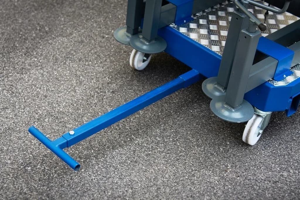 Мачтовый телескопический подъемник Svelt PID8 несамоходный