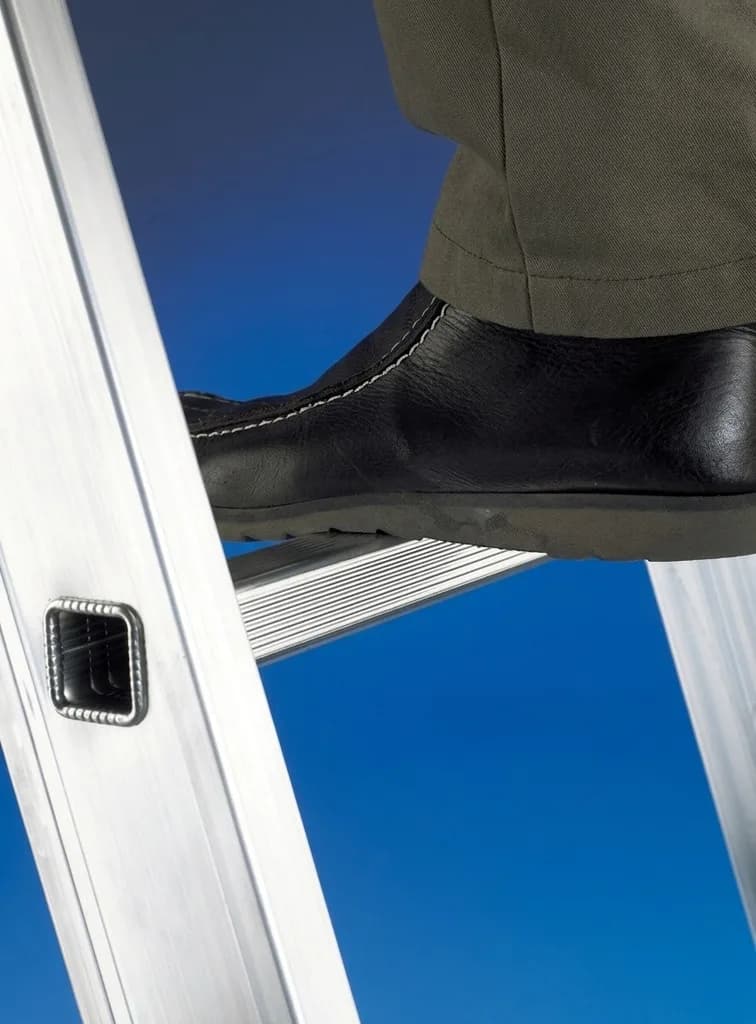 Мостовая лестница Svelt Bridge S 3 ступени, длина 100 см, 4 телескопических стабилизатора