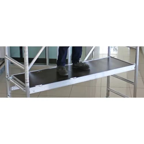 Промежуточный настил с люком для вышки-туры PROTUBE